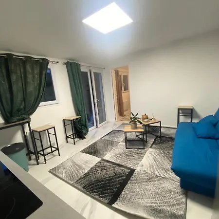 La Maison Bleue